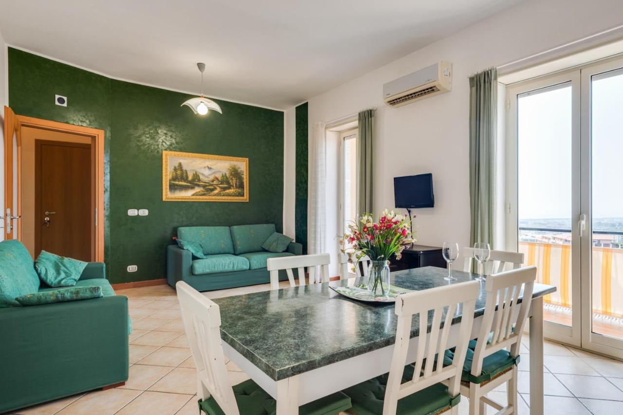 Roomy And Bright Apartment With Balconies X6 Catania Exterior foto