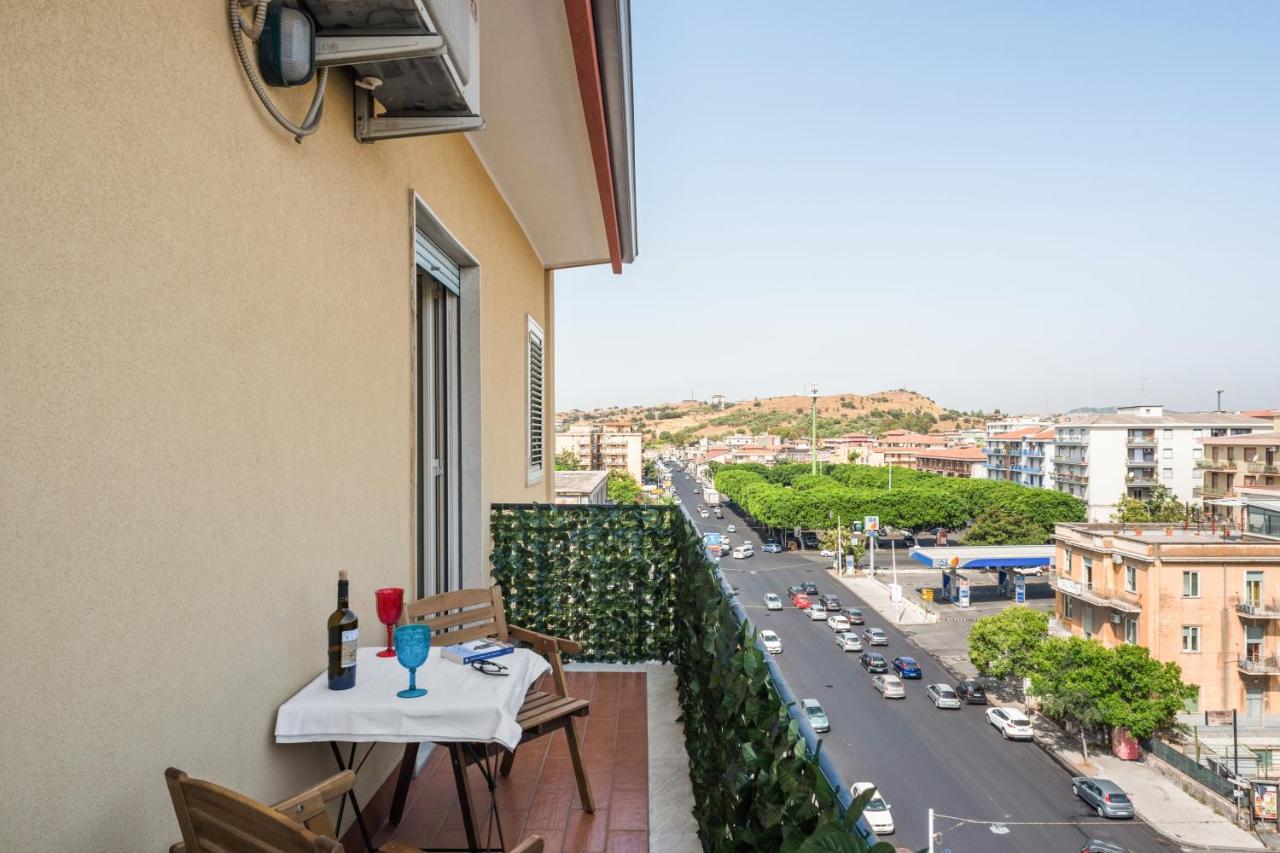 Roomy And Bright Apartment With Balconies X6 Catania Exterior foto