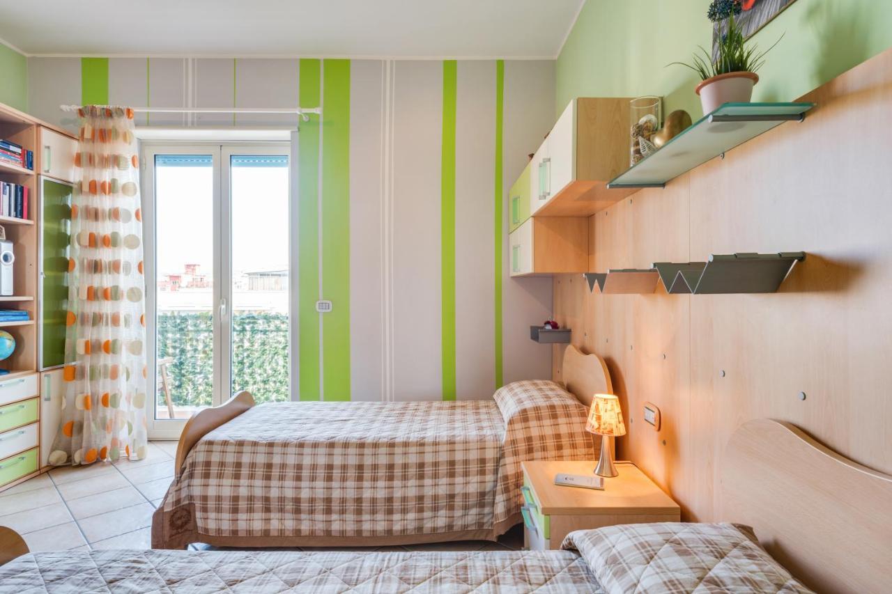 Roomy And Bright Apartment With Balconies X6 Catania Exterior foto